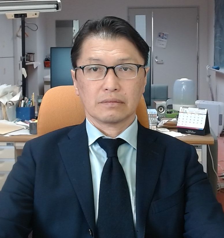 センター長：太田 　亘